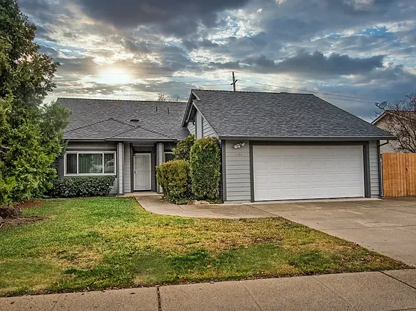 1698 Marigold Way, Redding, CA 96003