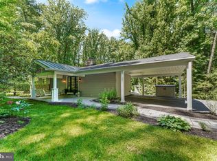 121 Paxon Hollow Rd, Media, PA 19063