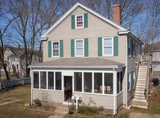 4 Mineral St #2, Ipswich, MA 01938