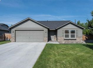 126 S Osborne St, Kennewick, WA 99336