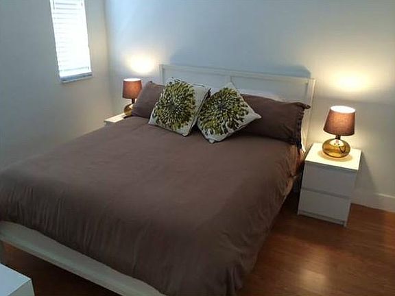 5th image of 3700 Collins Ave APT 107