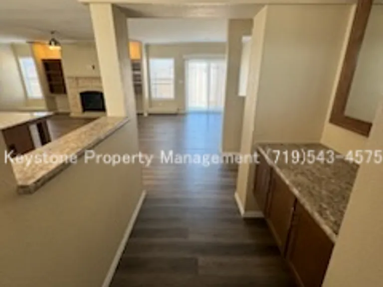 1051 E Platteville Blvd — Photo 12