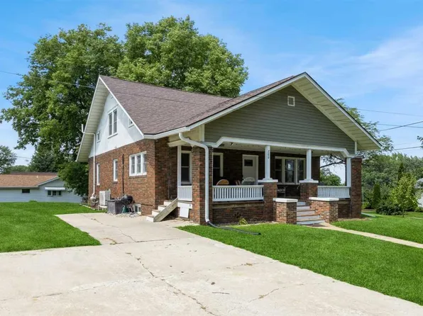 200 Long St, Williamsburg, IA 52361