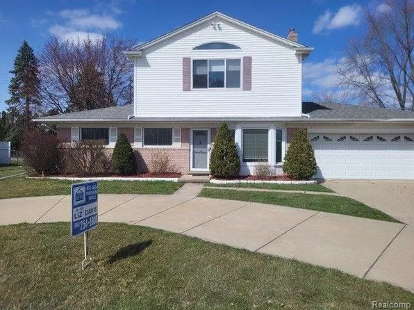 5601 Elmgrove Ave, Warren, MI 48092