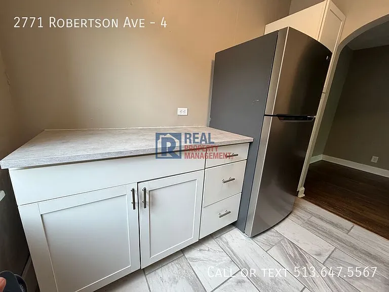 2771 Robertson Ave #4 — Photo 7