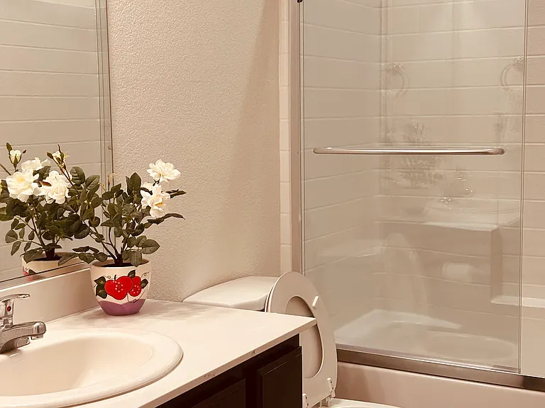 723 Suzanne Dr — Photo 16