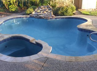 2 Sunset Trl, Heath, TX 75032