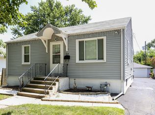 1014 Vine St, Joliet, IL 60435