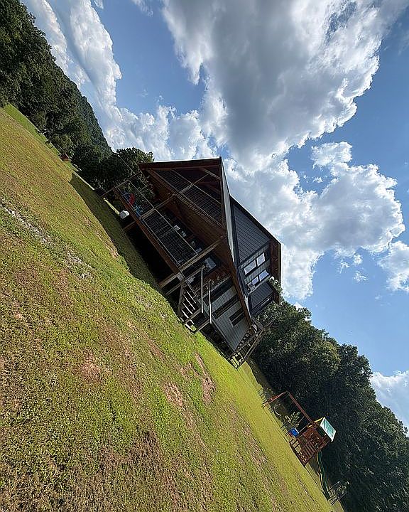 1st image of 440 Remington Ridge Rd