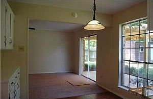 4th image of 3514 S Oleander Pl