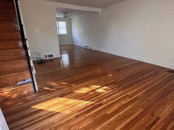 5861 Saul St, Philadelphia, PA 19149