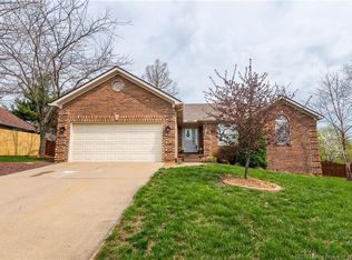 4538 Shady View Dr, Floyds Knobs, IN 47119
