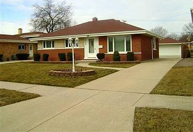 1st image of 2544 Kensington Ave