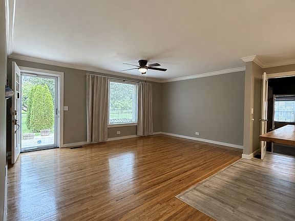3rd image of 300 Clearview Dr