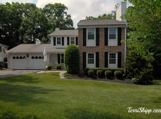 8412 Oak Stream Dr, Laurel, MD 20708