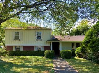 515 E Academy Rd, Culver, IN 46511