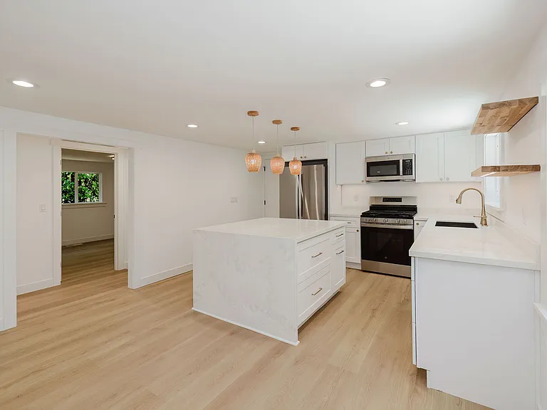1520 Morgan Rd NW — Photo 13