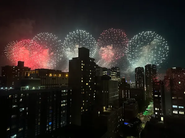 305 East 24th Street image 10 of 10