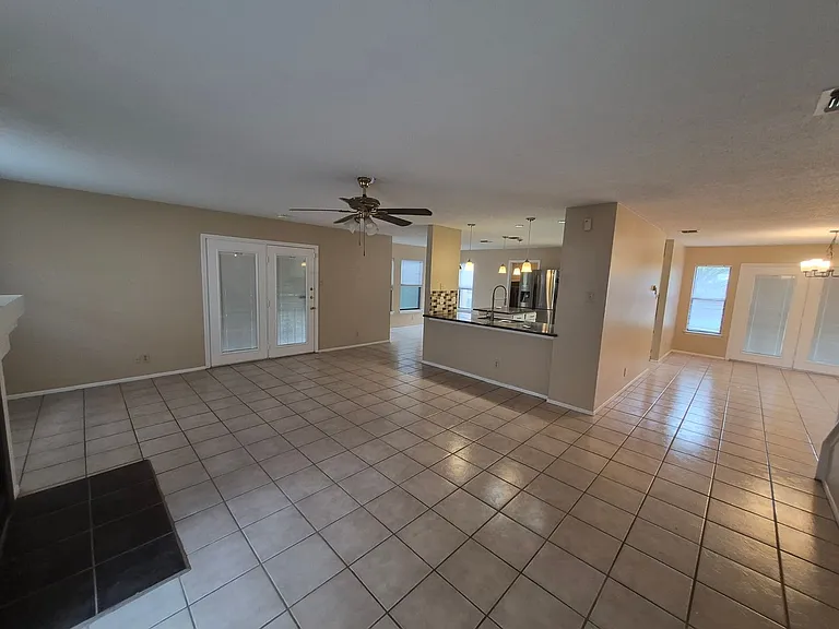 7314 Justino Trl — Photo 12