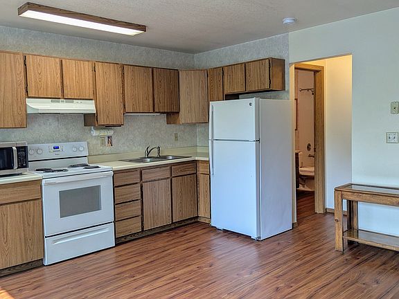 3rd image of 1420 Lacey St APT 3