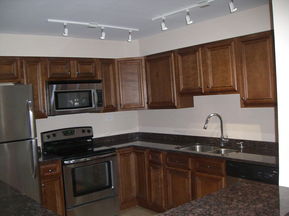 1st image of 375 Plum Creek Dr #2012