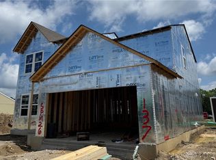 137 Kenneth Hamilton Way, Yellow Springs, OH 45387