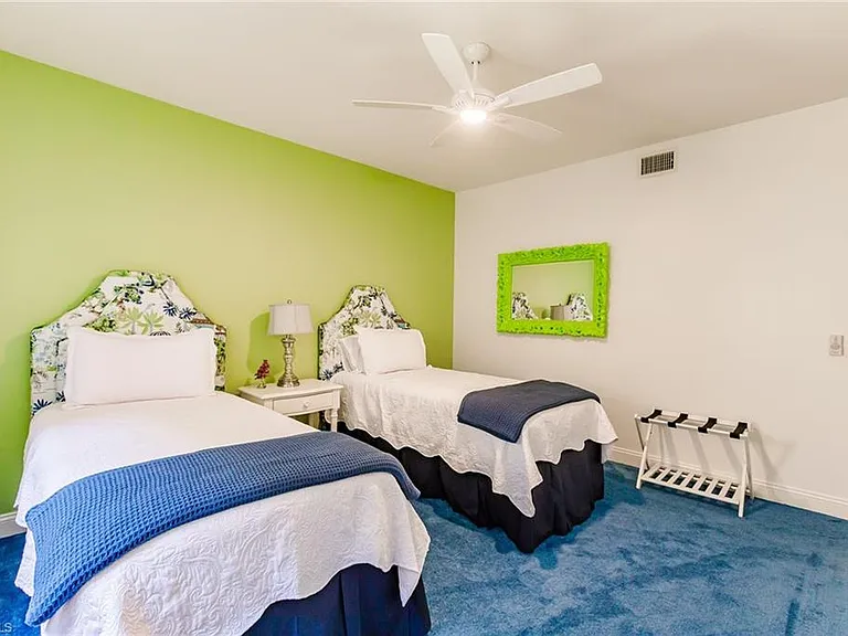 22 Cypress View Dr #B — Photo 28