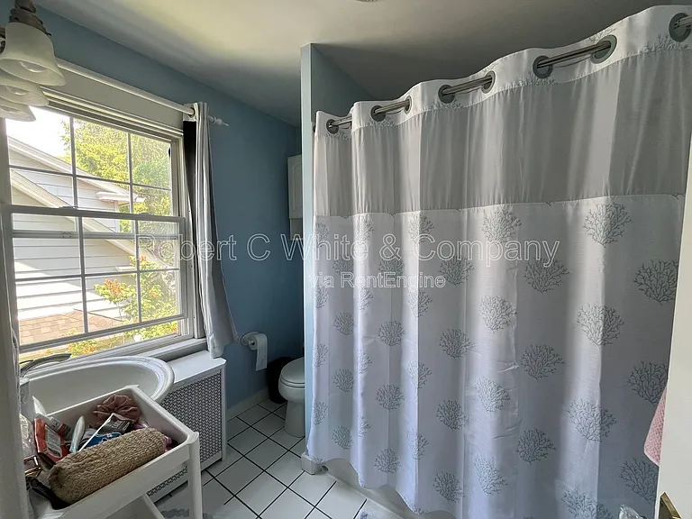 109 Ardmore St — Photo 15