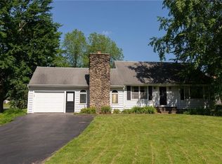 114 Stillwell Cir, East Syracuse, NY 13057