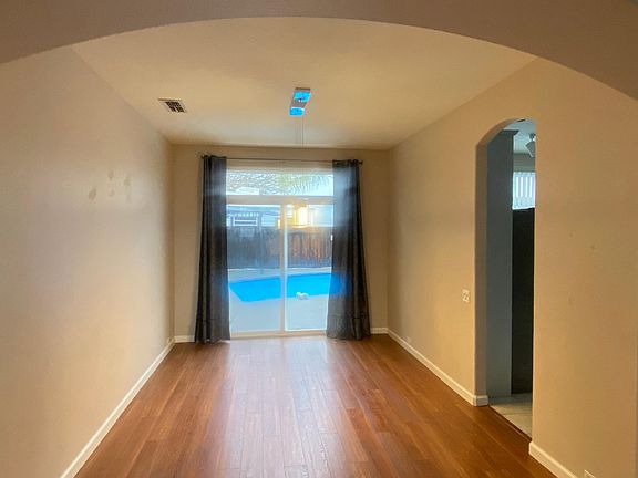 3rd image of 2811 Sierra Mills Ln
