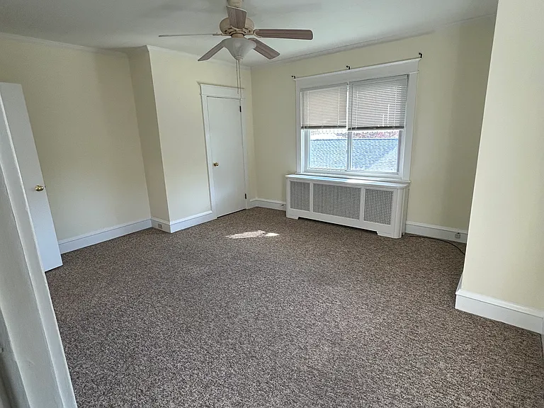 115 Diamond St — Photo 6