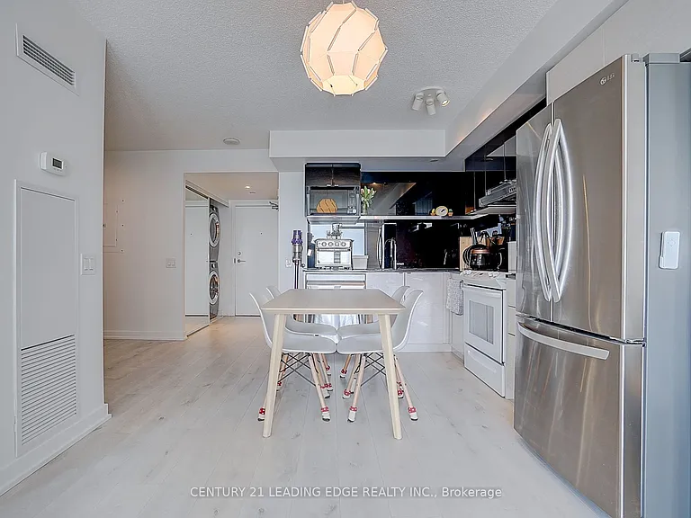 72 Esther Shiner Blvd #2102 — Photo 19