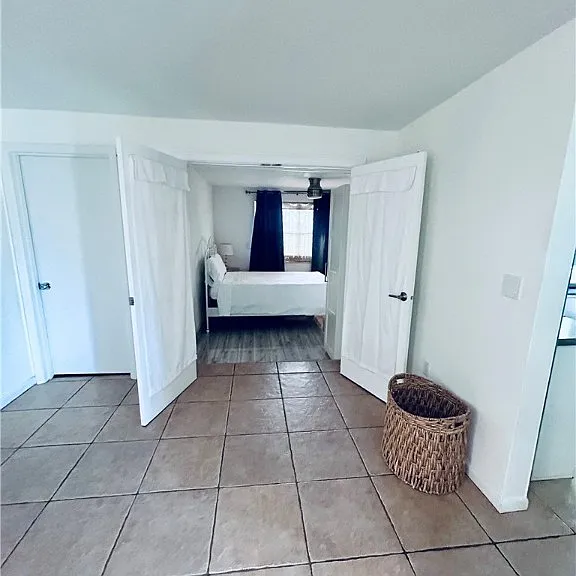 Covington Cir W — Photo 18