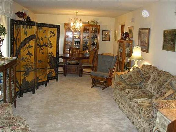 4th image of 3111 NW Brent Cir