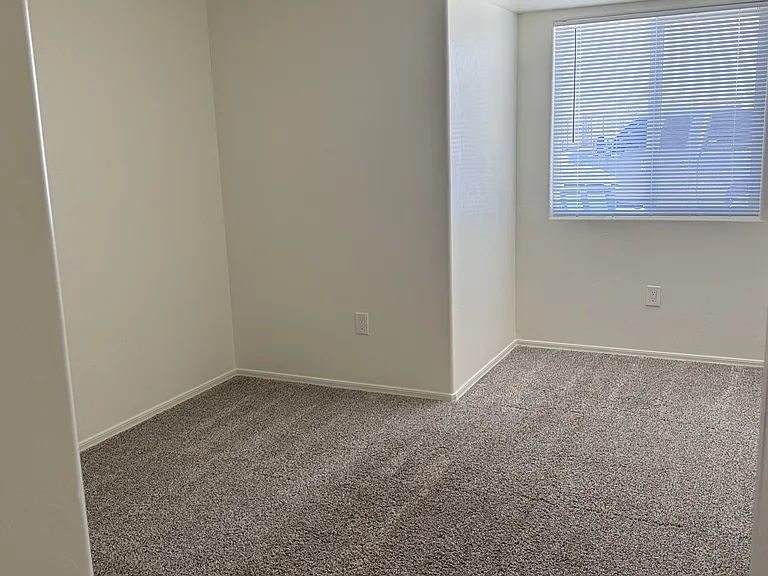 5915 S Calle Sueno Hermoso #2 — Photo 6