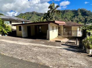 2947 Kuahiwi Way, Honolulu, HI 96819