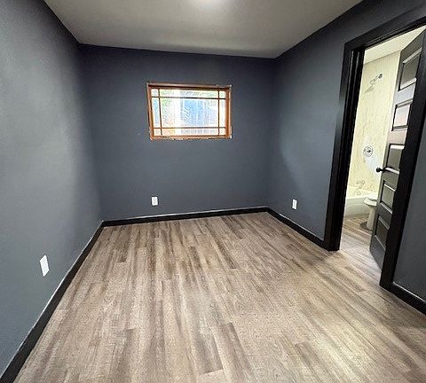 5th image of 9407 Sandra St #11555336