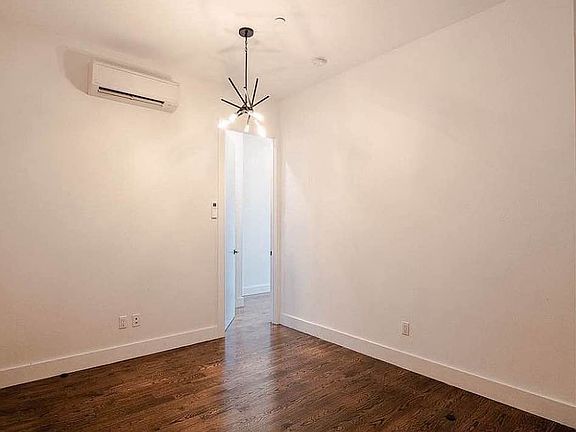 2nd image of 199 Meserole St #2A