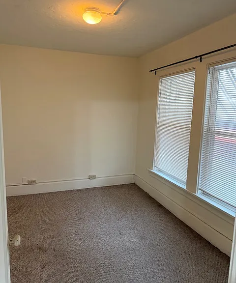 1045 Lake Rd #3 — Photo 10
