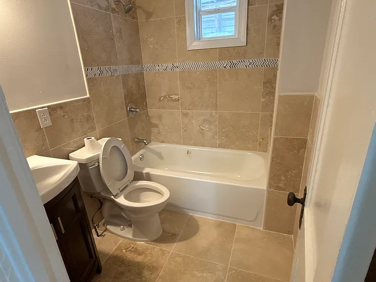 21 Throop Ave #1 — Photo 12
