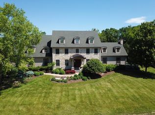 20400 W Windflower Ct, Mundelein, IL