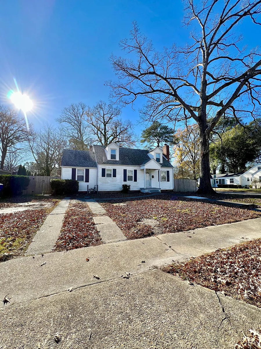 Building Photo - 8340 Pythian Ave