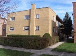 8307 Christiana Ave #N, Skokie, IL 60076