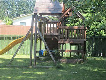 4th image of 8515 192nd Street Ct E #145