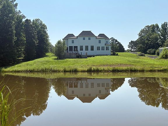 2nd image of 1197 County Road 515