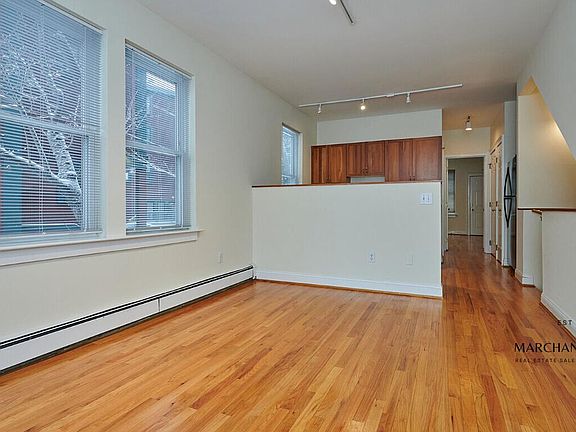 2nd image of 1 Blackstone St #3-2