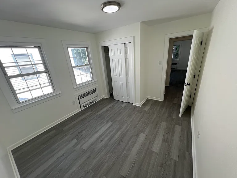 493 Beverly Rd #1 — Photo 11
