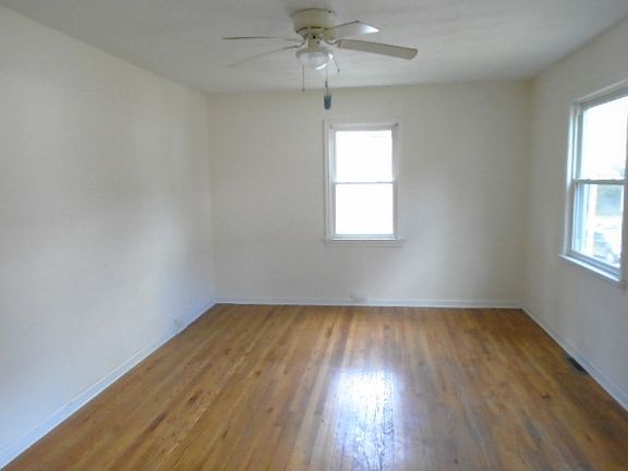 4th image of 616 Clift St