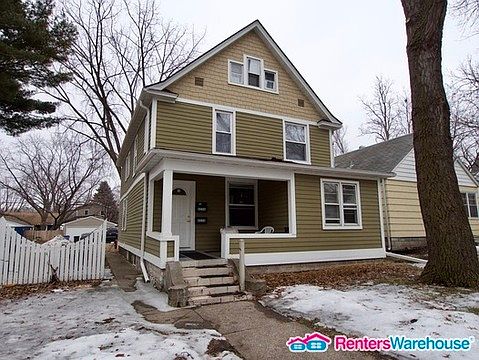 2nd image of 4236 Irving Ave N