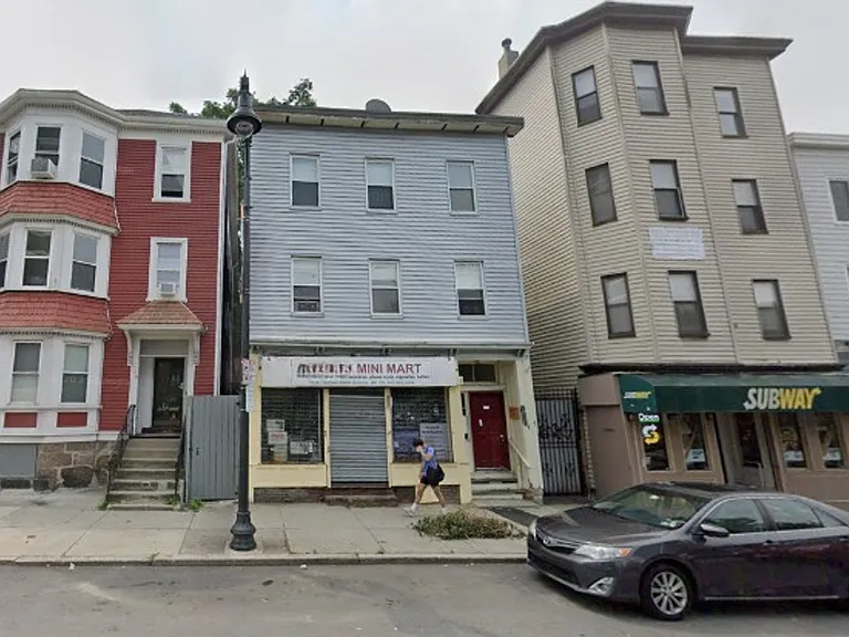 1582 Tremont St #4 — Photo 7